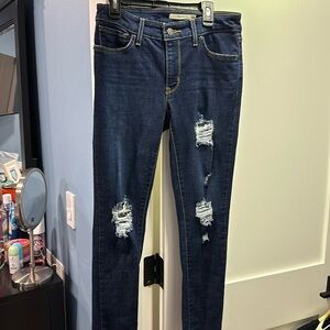 711 skinny Levi jeans